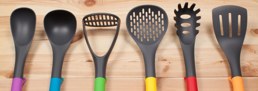 Utensílios revistos em teflon
