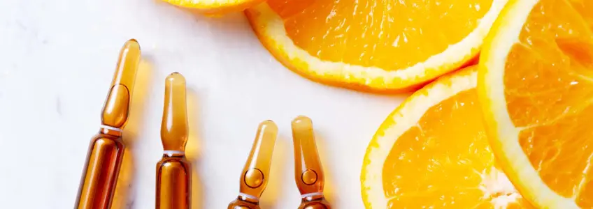 laranja e suplemento de vitamina c em ampolas